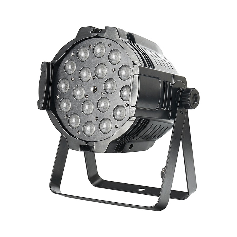  Indoor LED 18*10W Zoom Par Light 
